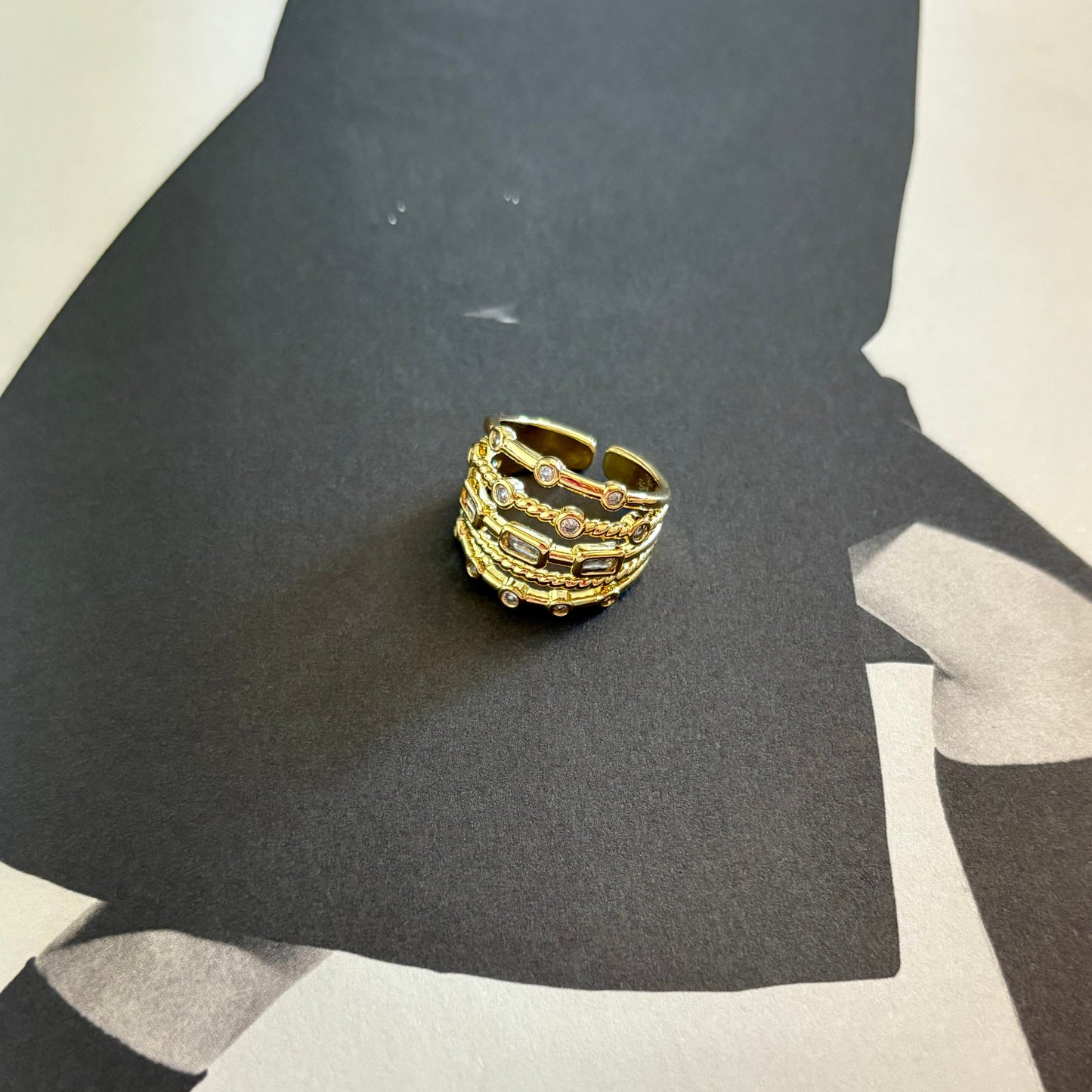 Pluto Ring